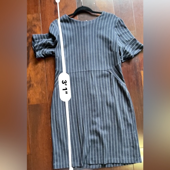 Banana Republic, navy blue and white pinstriped Ponte dress size 14 - Picture 6 of 13